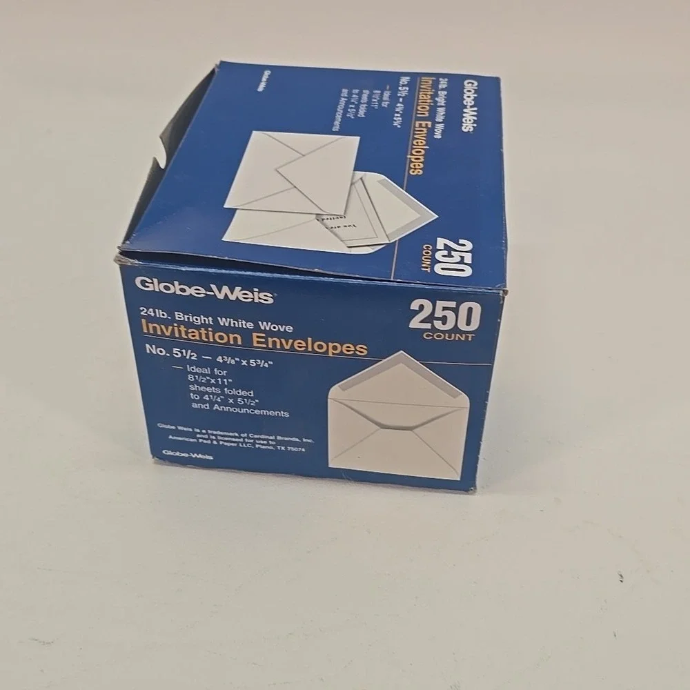 Globe-Weis 24lb. Bright White‎ Wove Invitation Envelopes-250 Count